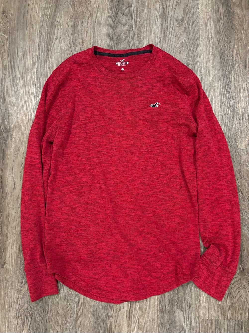 Hollister Men's Red Heather Long-Sleeve Crewneck
